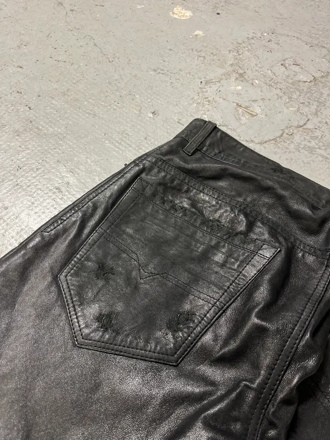 2000s Diesel Black Slim Rock Leather Pants - Image 9