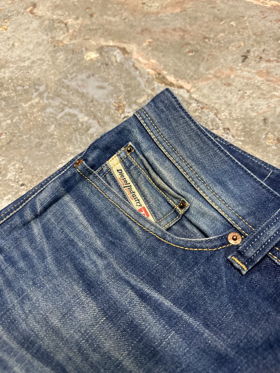 2000s Diesel Blue Faded Denim Jeans - Image 10