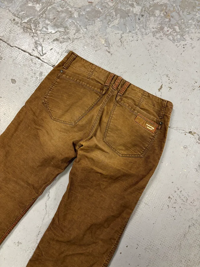 2000s Diesel Brown Denim Straight-Leg Pants - Image 7