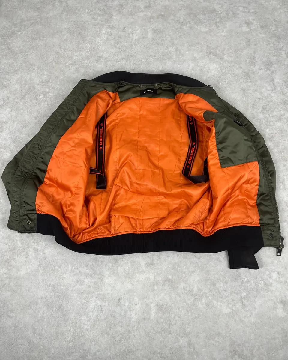 2000s Diesel Khaki Bomber Jacket - Image 10