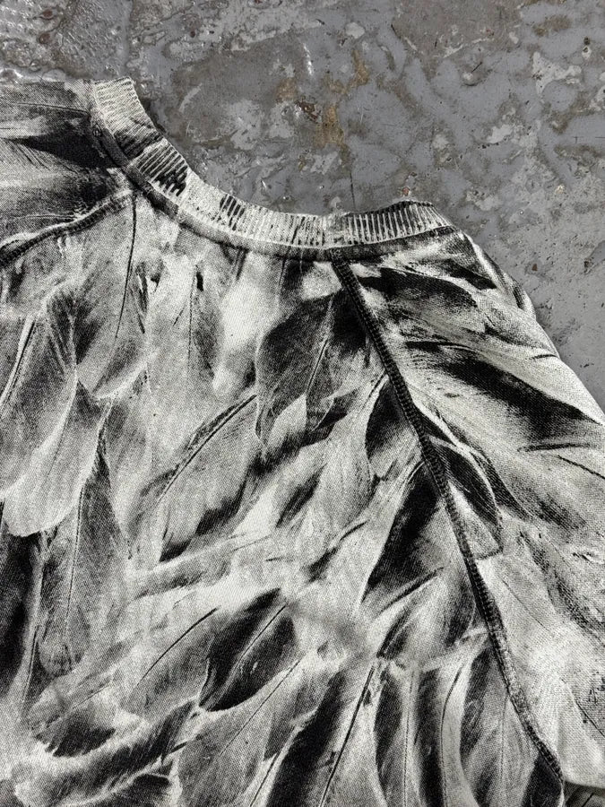2000s Diesel White & Grey Feather Print Sweater - Image 7