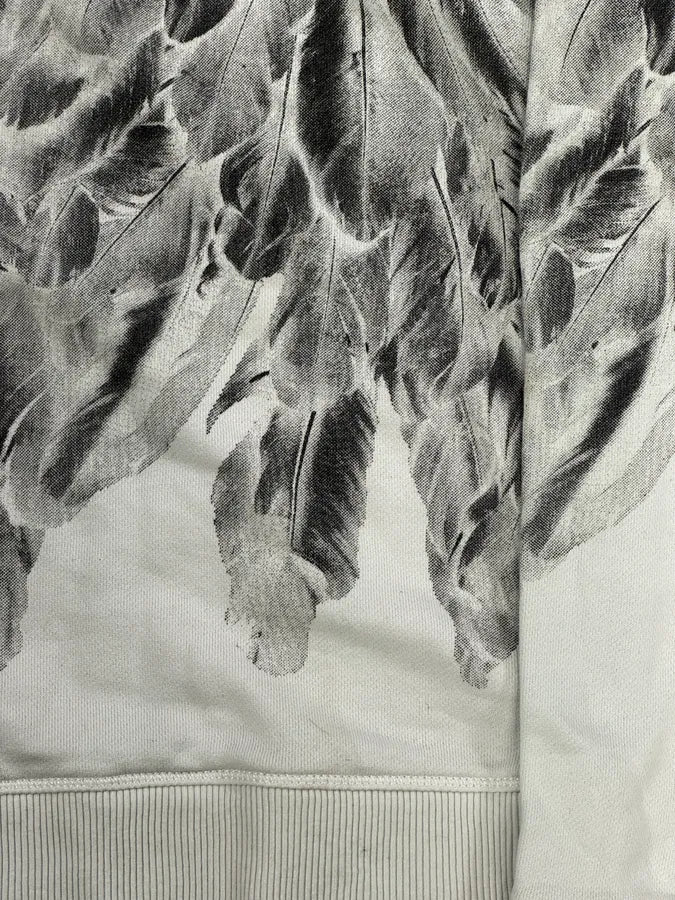 2000s Diesel White & Grey Feather Print Sweater - Image 8