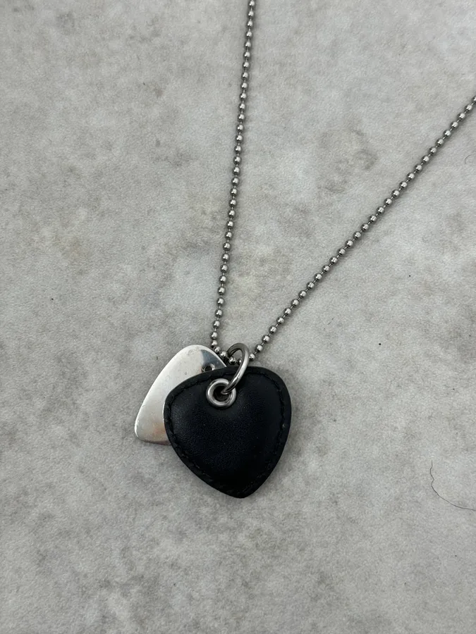 2000s Dolce & Gababna Guitar Mediator Necklace - Image 6