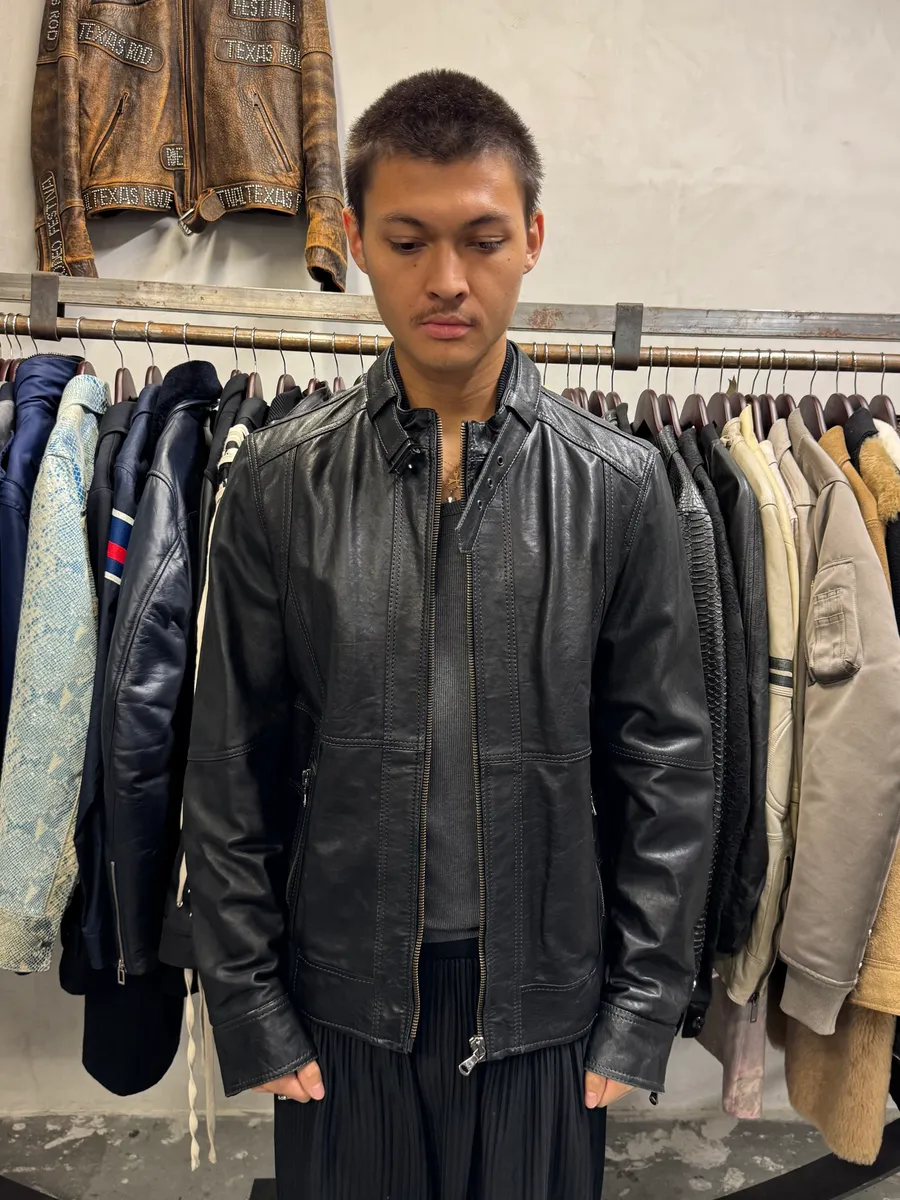 2000s Dolce & Gabbana Agent Solid Black Leather Jacket - Image 2