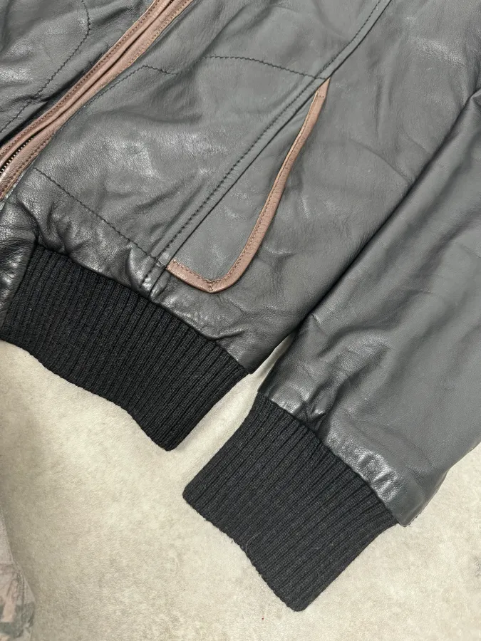 2000s Dolce & Gabbana Aviator Black Shearling Collar Leather Jacket - Image 6