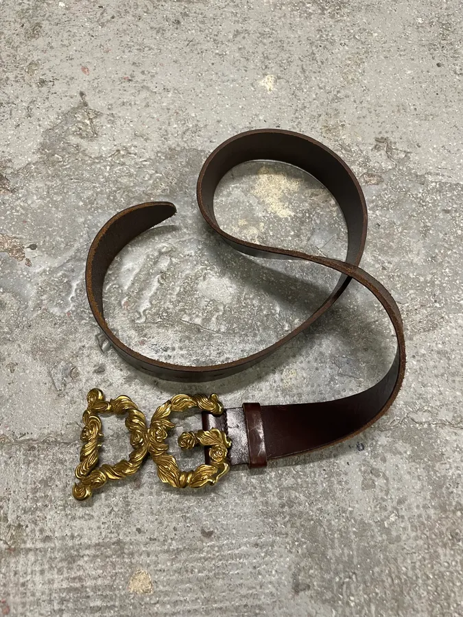 2000s Dolce & Gabbana Baroque Golden Buckle Leather Belt - Image 4