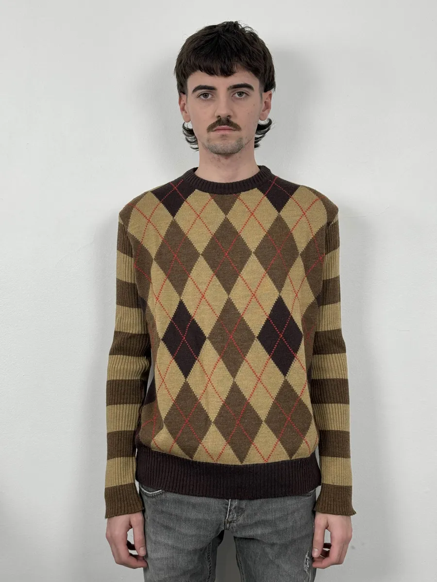 2000s Dolce & Gabbana Beige Checkered Classy Wool Sweater - Image 2