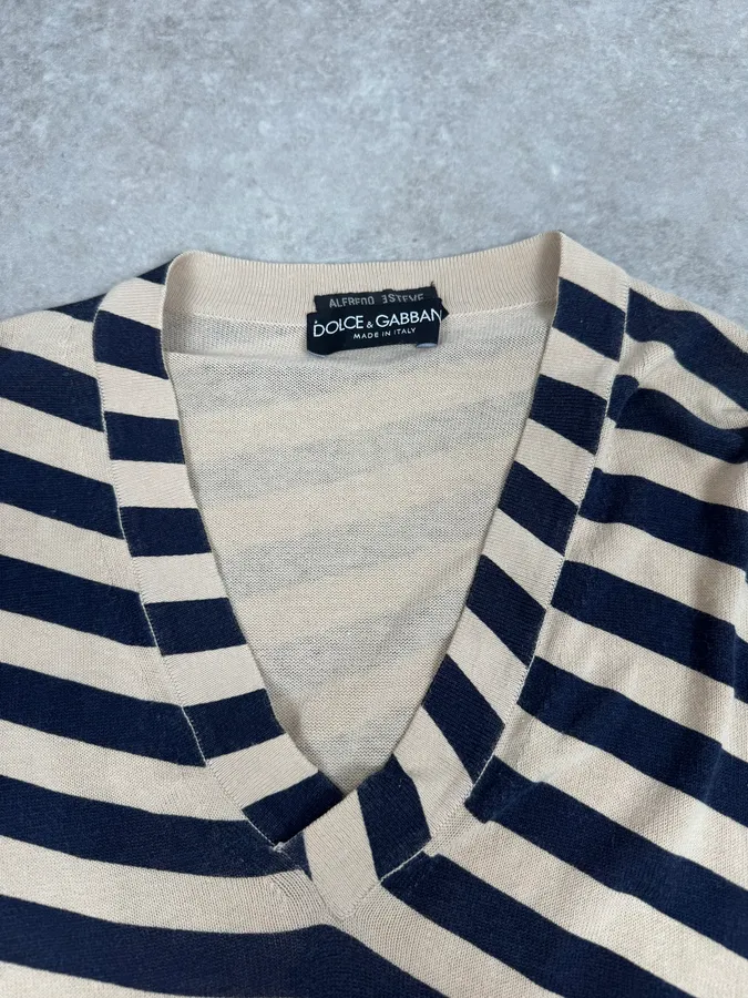 2000s Dolce & Gabbana Beige & Navy V Neck Wool Striped Sweater - Image 5