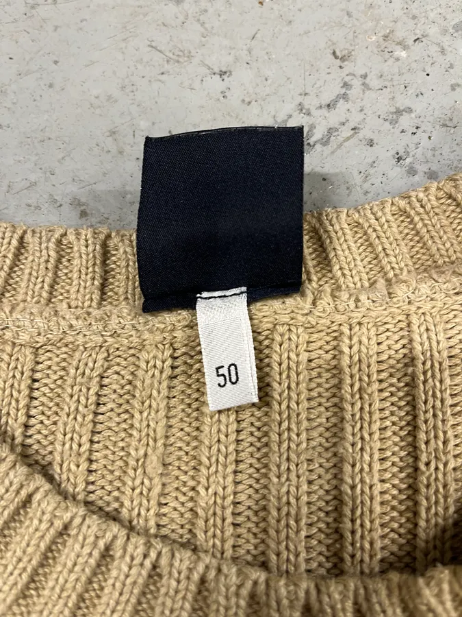 2000s Dolce & Gabbana Beige Wool Sweater - Image 9
