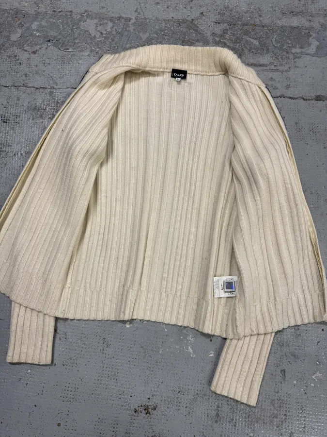 2000s Dolce & Gabbana Beige Wool Zip-Up Sweater - Image 7