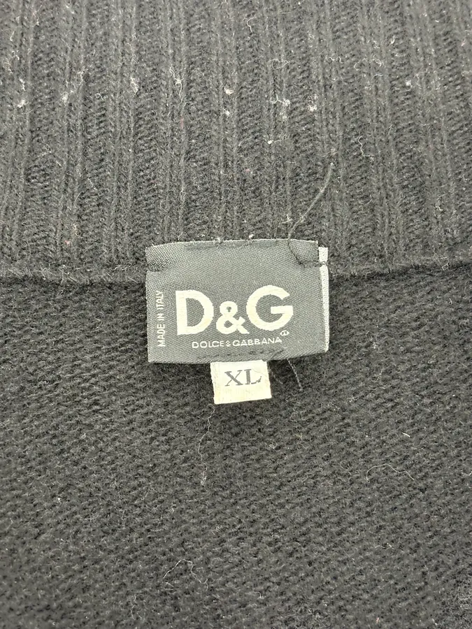 2000s Dolce & Gabbana Black Asymmetrical Zip Wool Sweater - Image 10