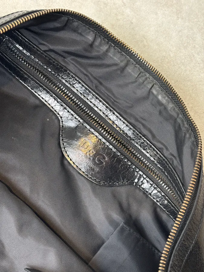 2000s Dolce & Gabbana Black Hybrid Leather Shoulder Bag - Image 11