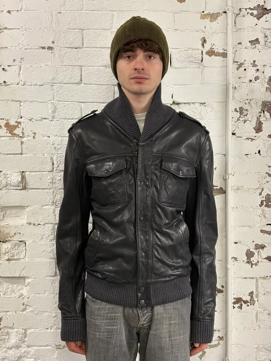 2000s Dolce & Gabbana Black Leather Bomber Jacket - Image 2