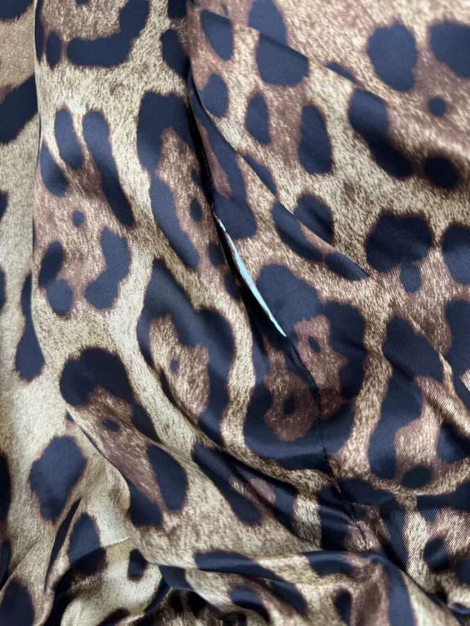 2000s Dolce & Gabbana Black Leather Fur Bomber Jacket - Image 7