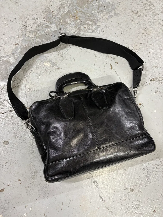 2000s Dolce & Gabbana Black Leather Minimalist Shoulder Bag - Image 2