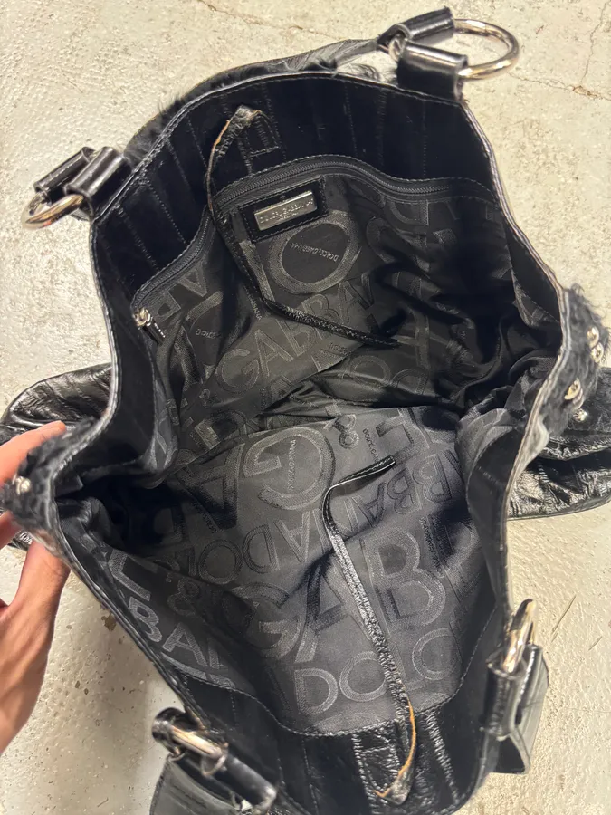 2000s Dolce & Gabbana Black Leather Studded Fur Handle Bag - Image 6