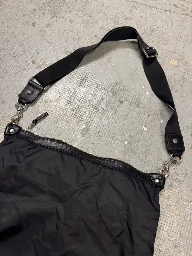 2000s Dolce & Gabbana Black Nylon Cargo Shoulder Bag - Image 6