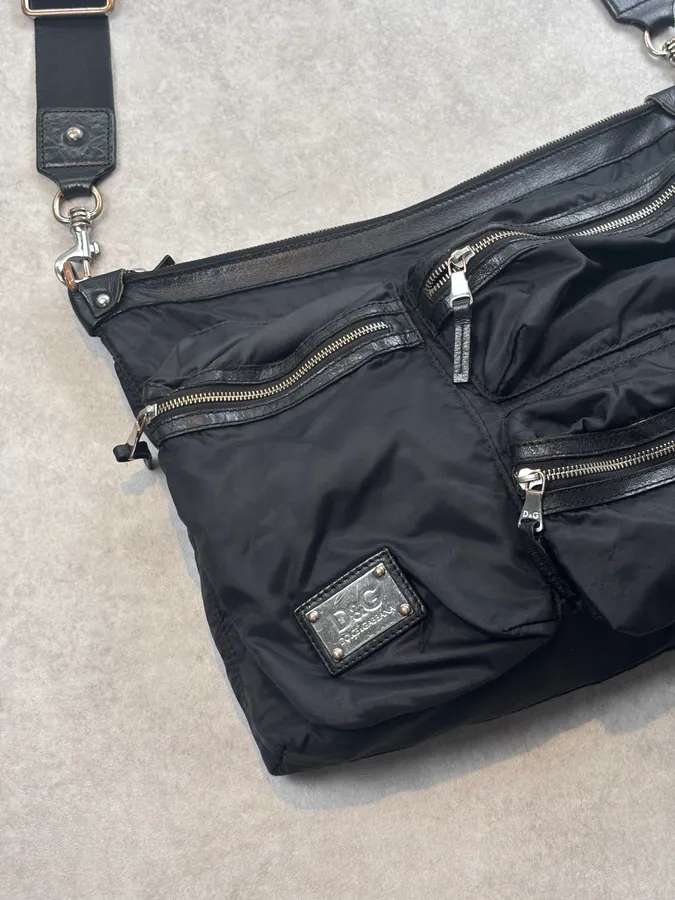 2000s Dolce & Gabbana Black Nylon Multi-Pocket Shoulder Bag - Image 4