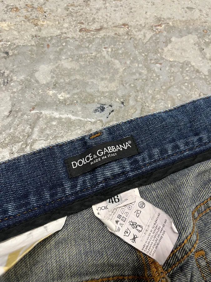 2000s Dolce & Gabbana Blue Denim Faded Jeans - Image 12
