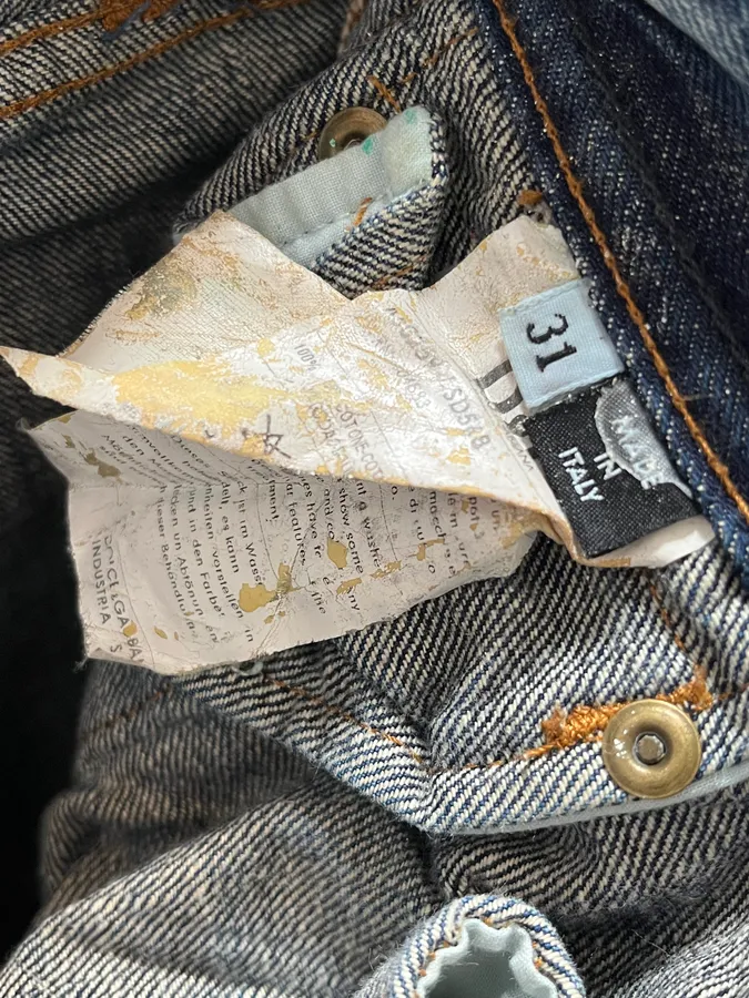 2000s Dolce & Gabbana Blue Denim Washed Slim Jeans - Image 12