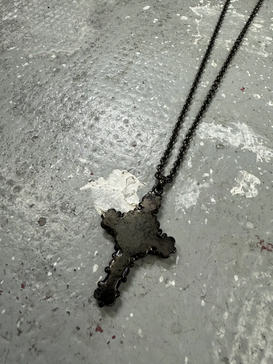 2000s Dolce & Gabbana Blue Onyx Cross Pearl Pendant Necklace - Image 9