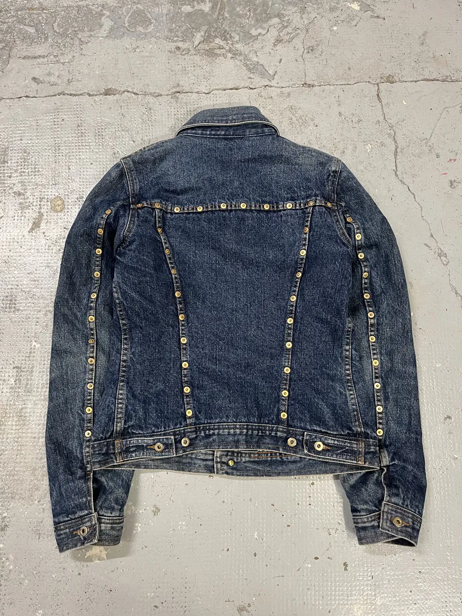 2000s Dolce & Gabbana Blue Studded Denim Jacket - Image 5