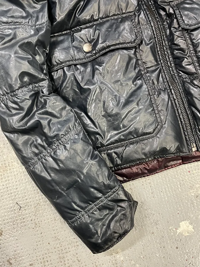 2000s Dolce & Gabbana Bordeaux Reversible Puffer Jacket - Image 13