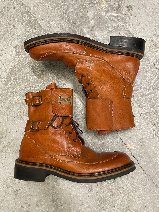 2000s Dolce & Gabbana Brown Ankle Leather Boots - Image 3