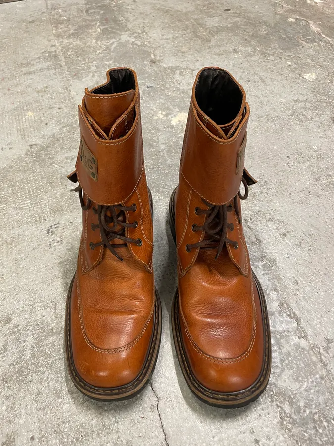 2000s Dolce & Gabbana Brown Ankle Leather Boots - Image 5