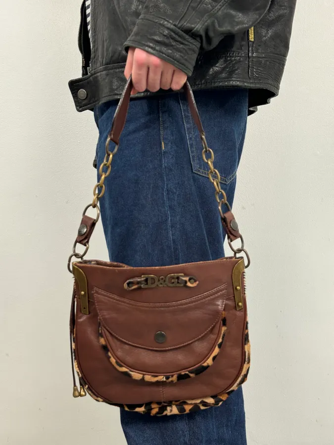 2000s Dolce & Gabbana Brown Leather Leopard Handle Bag - Image 4
