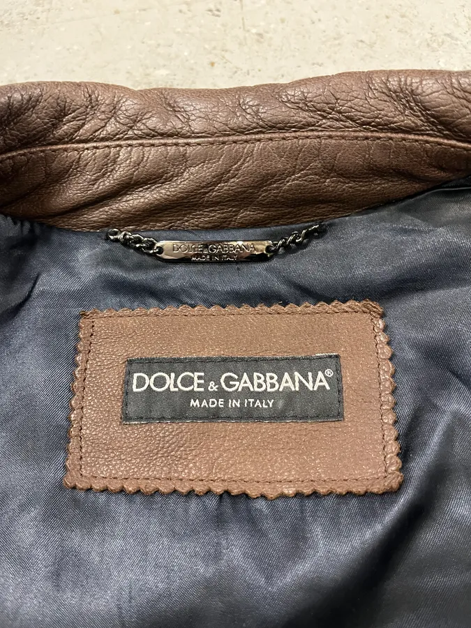 2000s Dolce & Gabbana Brown Leather Trucker Jacket - Image 9