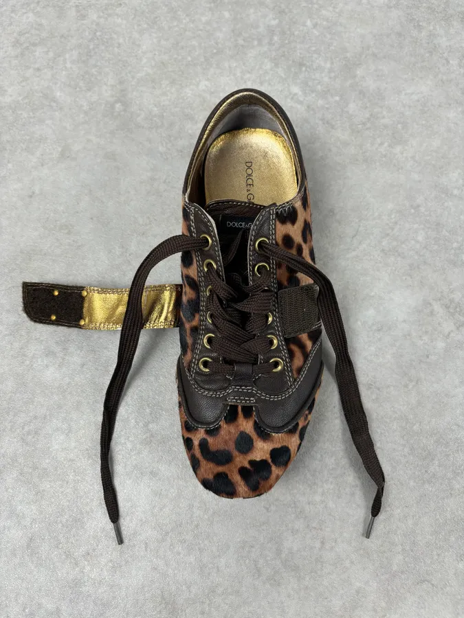 2000s Dolce & Gabbana Brown Leopard Pony Hair Leather Sneakers - Image 11