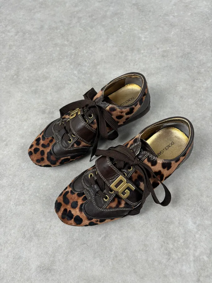 2000s Dolce & Gabbana Brown Leopard Pony Hair Leather Sneakers - Image 5