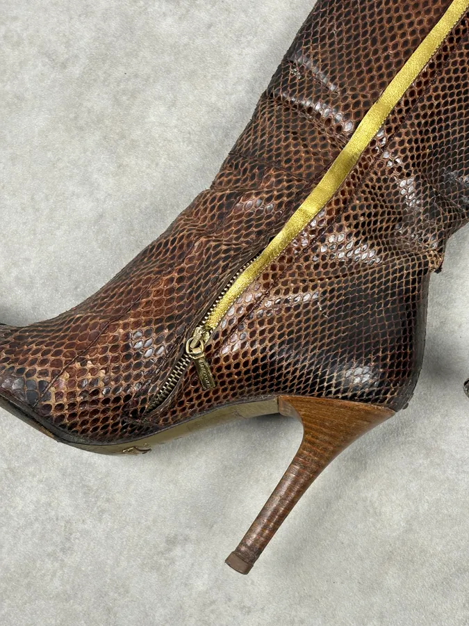 2000s Dolce & Gabbana Brown Python Leather Knee-High Heeled Boots - Image 15