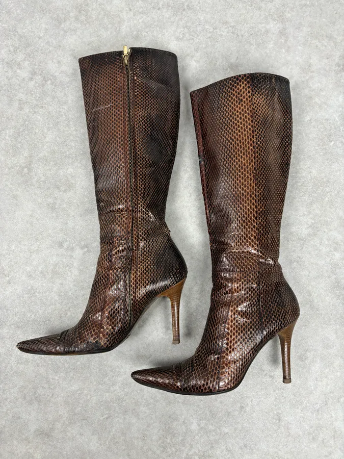 2000s Dolce & Gabbana Brown Python Leather Knee-High Heeled Boots - Image 3
