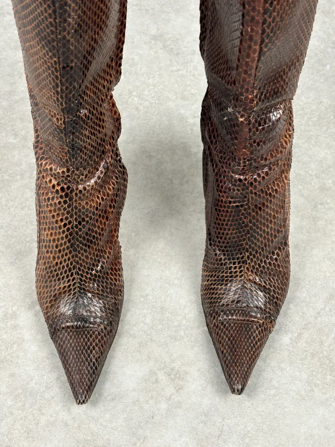 2000s Dolce & Gabbana Brown Python Leather Knee-High Heeled Boots - Image 4