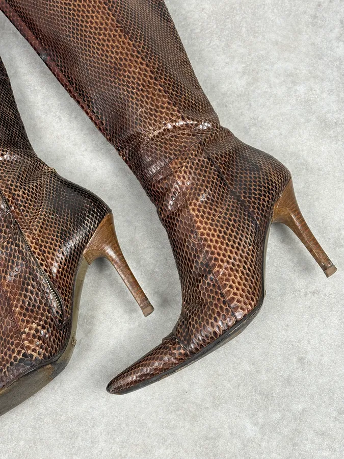 2000s Dolce & Gabbana Brown Python Leather Knee-High Heeled Boots - Image 6