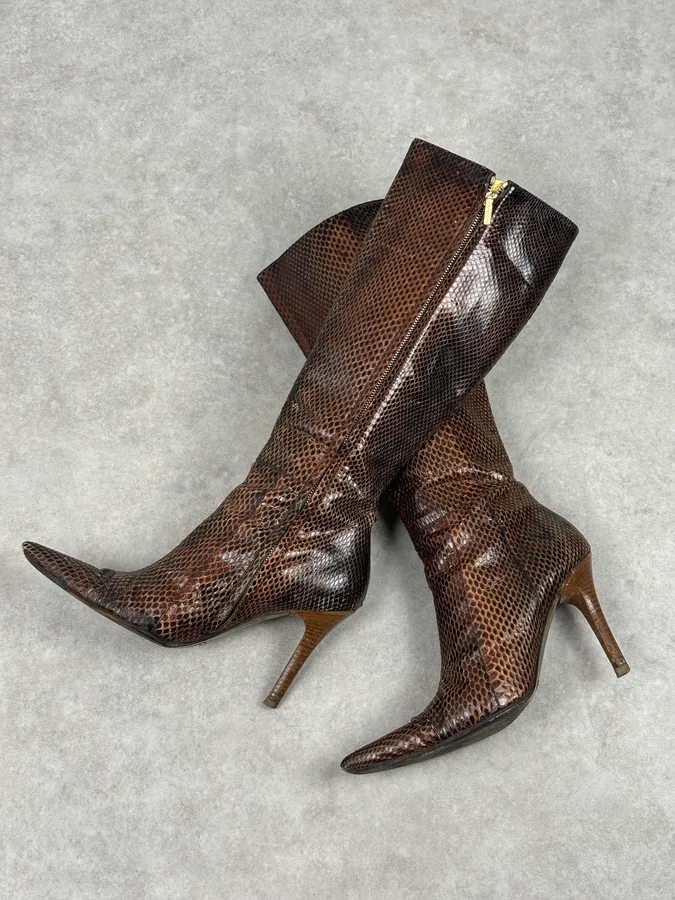 2000s Dolce & Gabbana Brown Python Leather Knee-High Heeled Boots - Image 9
