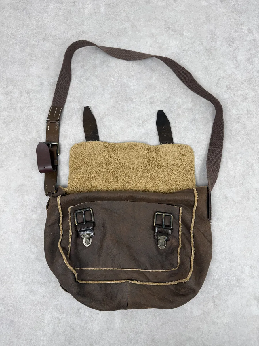 2000s Dolce & Gabbana Brown Shearling Leather Shoulder Bag - Image 2