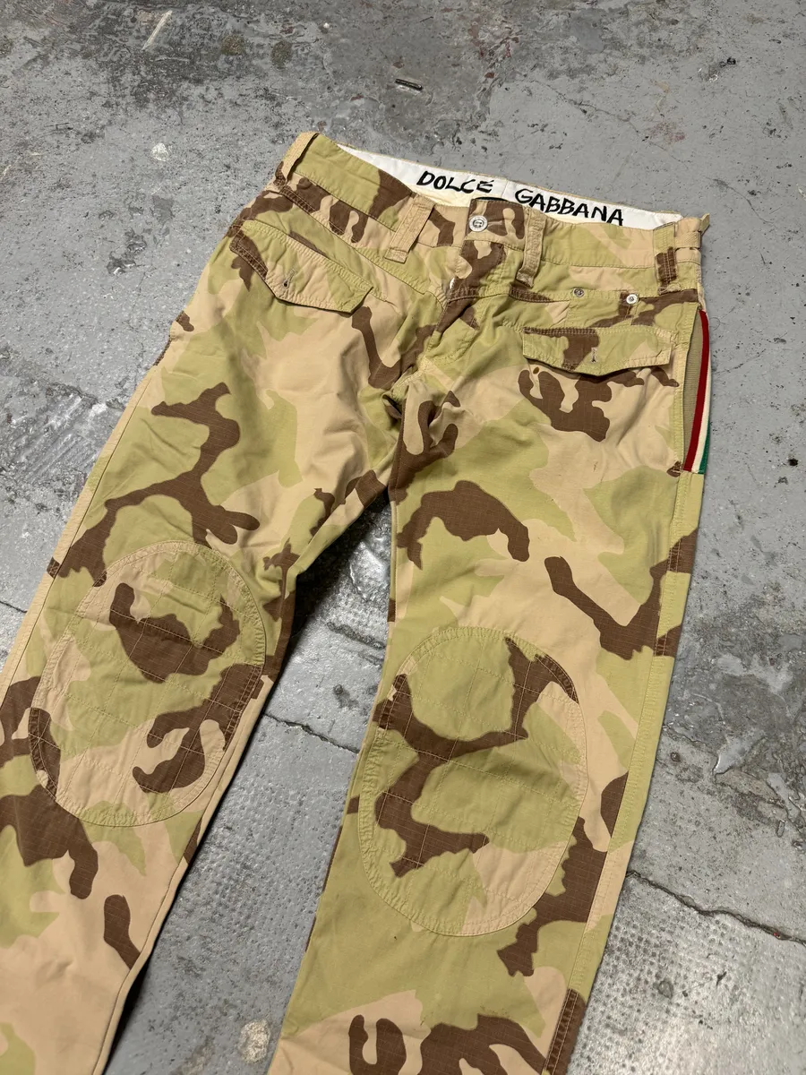 2000s Dolce & Gabbana Camouflage Cargo Pants - Image 7