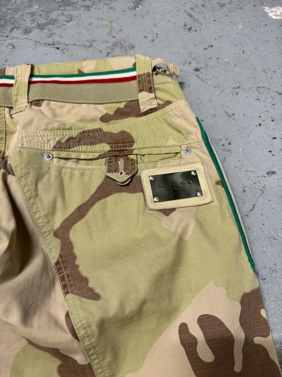 2000s Dolce & Gabbana Camouflage Cargo Pants - Image 8