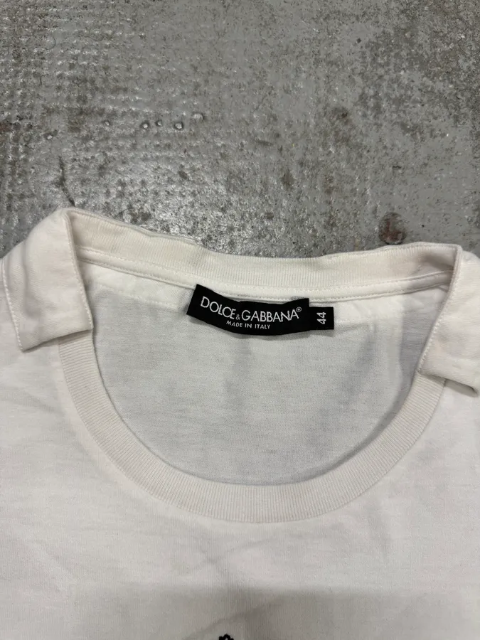 2000s Dolce & Gabbana Crown DG Logo White T-Shirt - Image 9