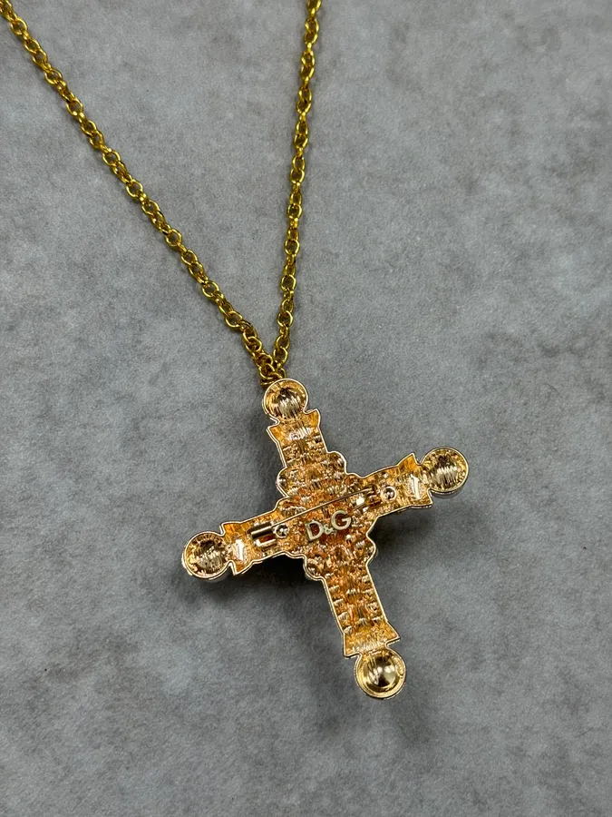 2000s Dolce & Gabbana Gold Cross Black Flower Necklace - Image 4