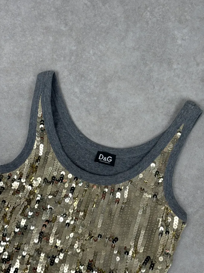2000s Dolce & Gabbana Gold Glitter Tank Top - Image 4