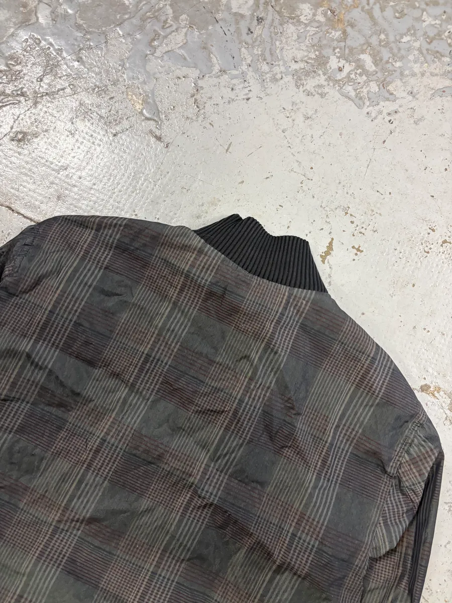 2000s Dolce & Gabbana Grey Checkered Nylon Jacket - Image 6