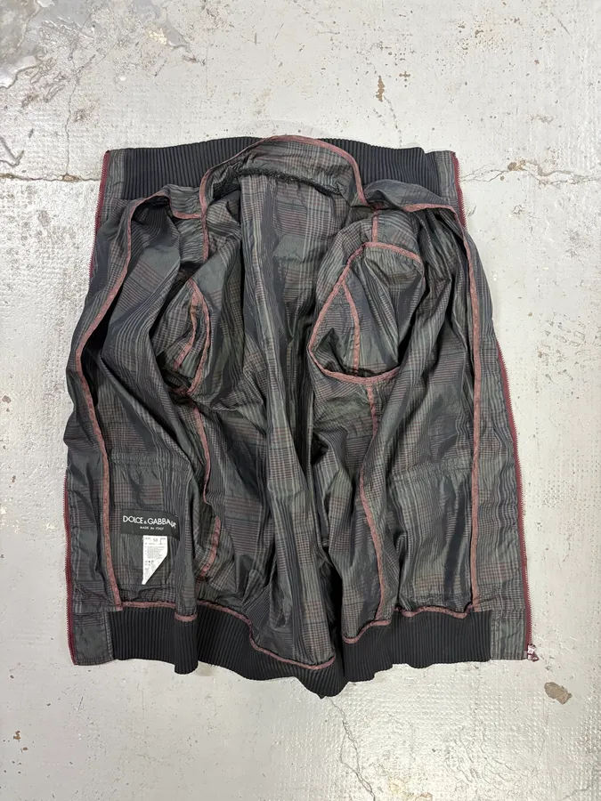 2000s Dolce & Gabbana Grey Checkered Nylon Jacket - Image 7
