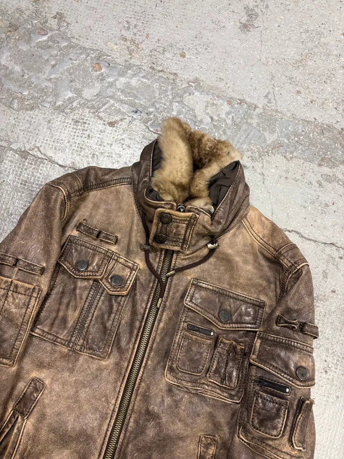2000s Dolce & Gabbana Grey Eroded Fur Collar Leather Jacket - Image 4