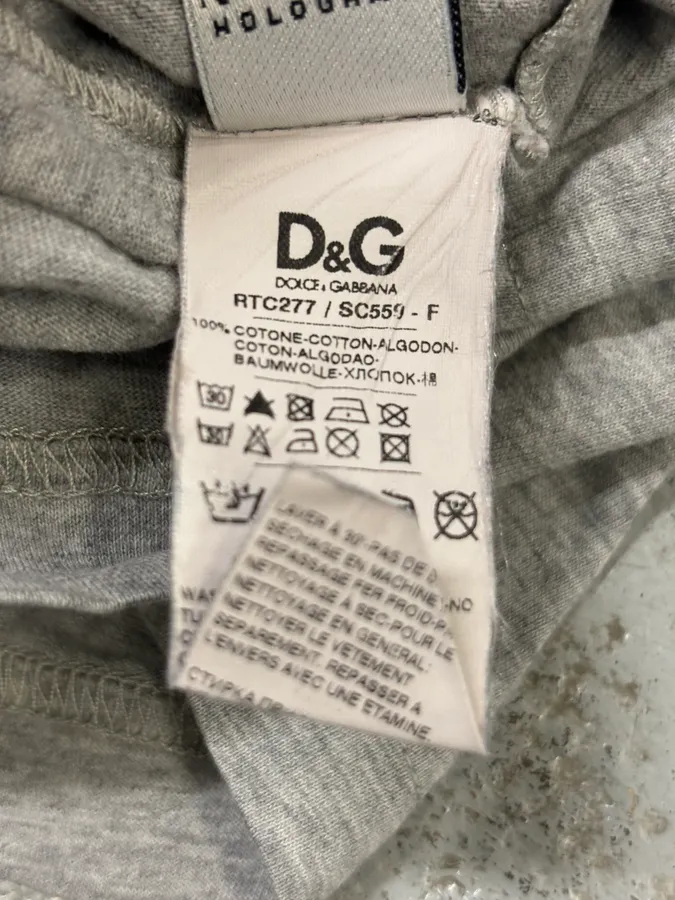 2000s Dolce & Gabbana Grey Fiorucci Sexy T-Shirt - Image 10