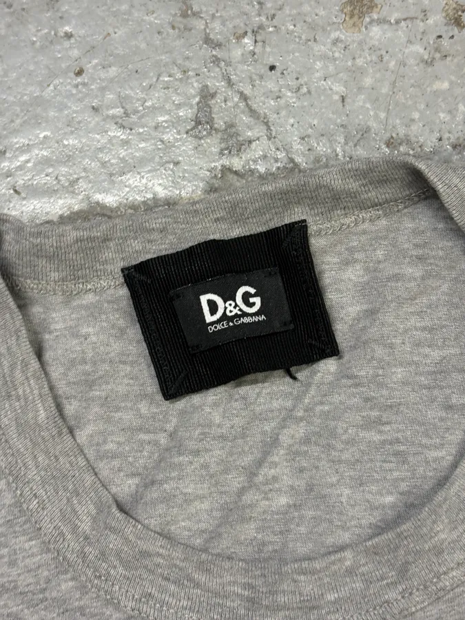 2000s Dolce & Gabbana Grey Fiorucci Sexy T-Shirt - Image 8