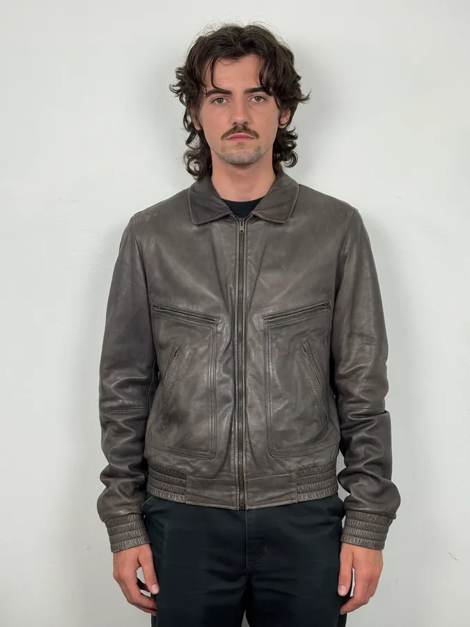2000s Dolce & Gabbana Grey Lambskin Leather Jacket - Image 2